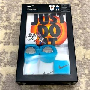 Nike Space Jam 3-Piece set 6-12 months
